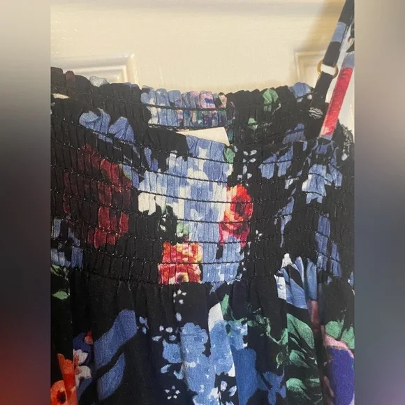 NWT Off/On the Shoulder floral mini dress Medium - Picture 7 of 10